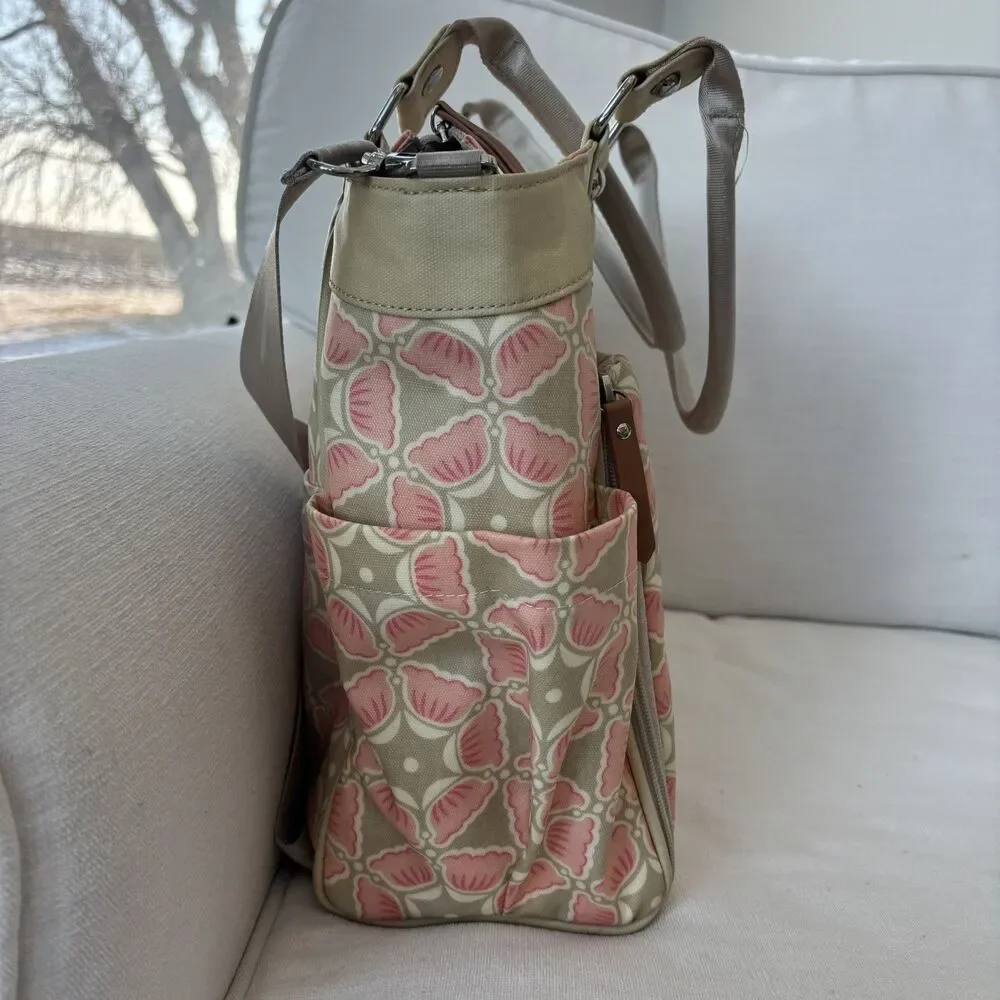 Petunia Pickle Bottom City Carryall Blooming Brixham Diaper Bag Pink Beige Chic